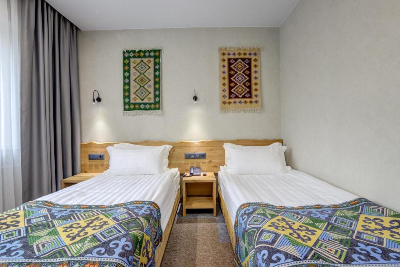 My Hotel بيشكيك المظهر الخارجي الصورة