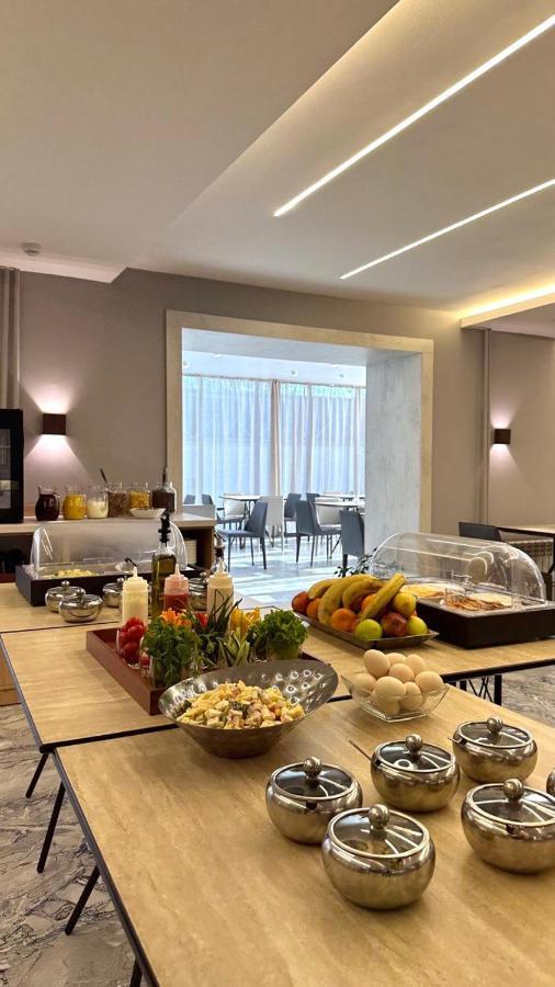 My Hotel بيشكيك المظهر الخارجي الصورة