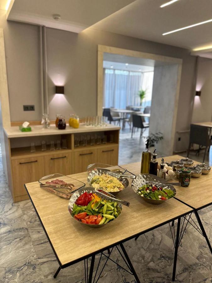 My Hotel بيشكيك المظهر الخارجي الصورة